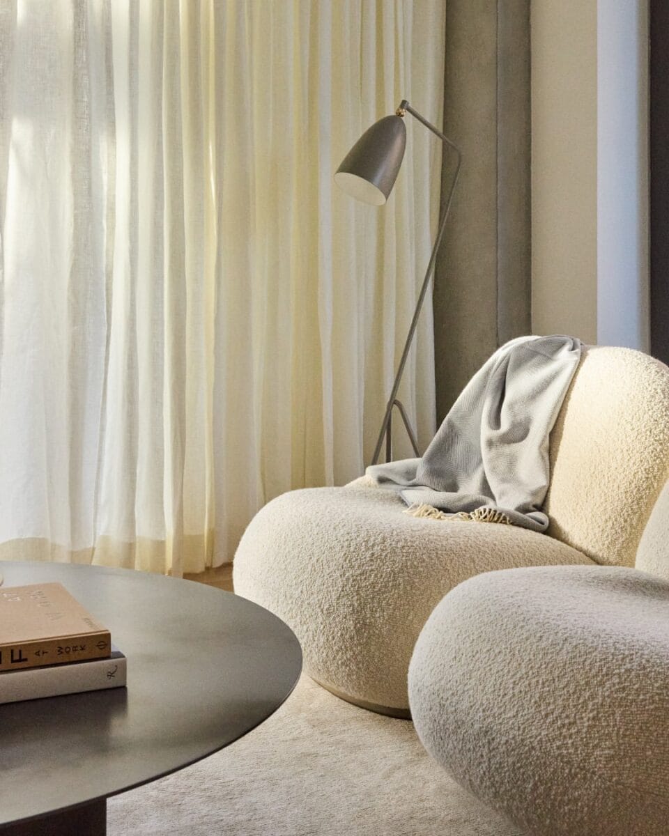 Bright Ideas: Stylish Floor Lamps For Your Living Room – DecoFond