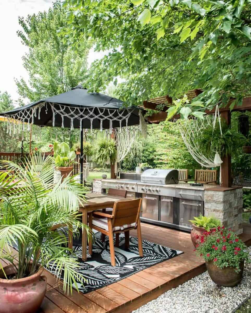 15 Creative Outdoor Kitchen Ideas for Entertaining Guests DecoFond