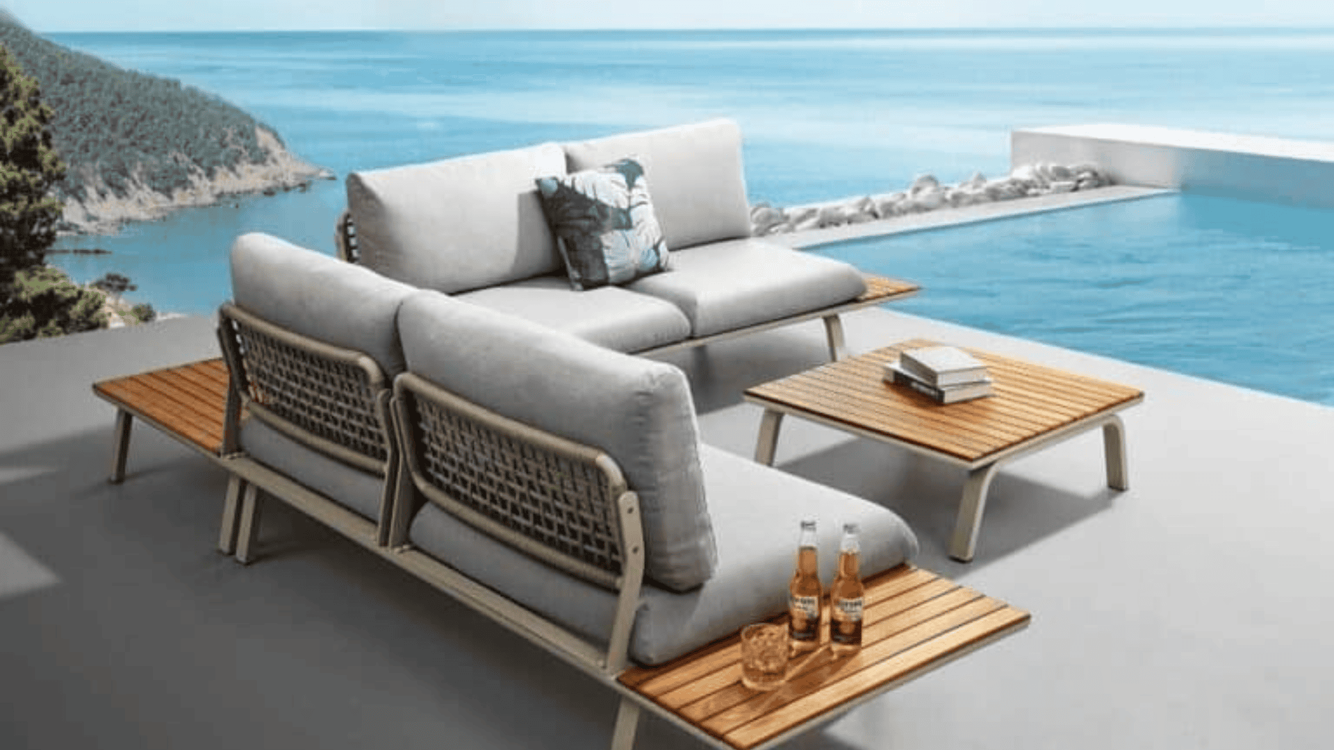 Awesome Outdoors: 15 Contemporary Patio Sets For A Luxurious Relaxation