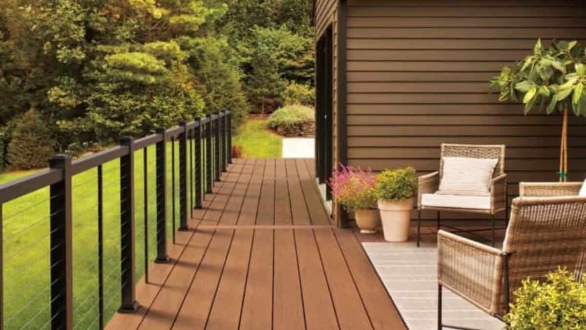Elevate Your Outdoor Space with These 33 Deck and Railing Ideas! – DecoFond