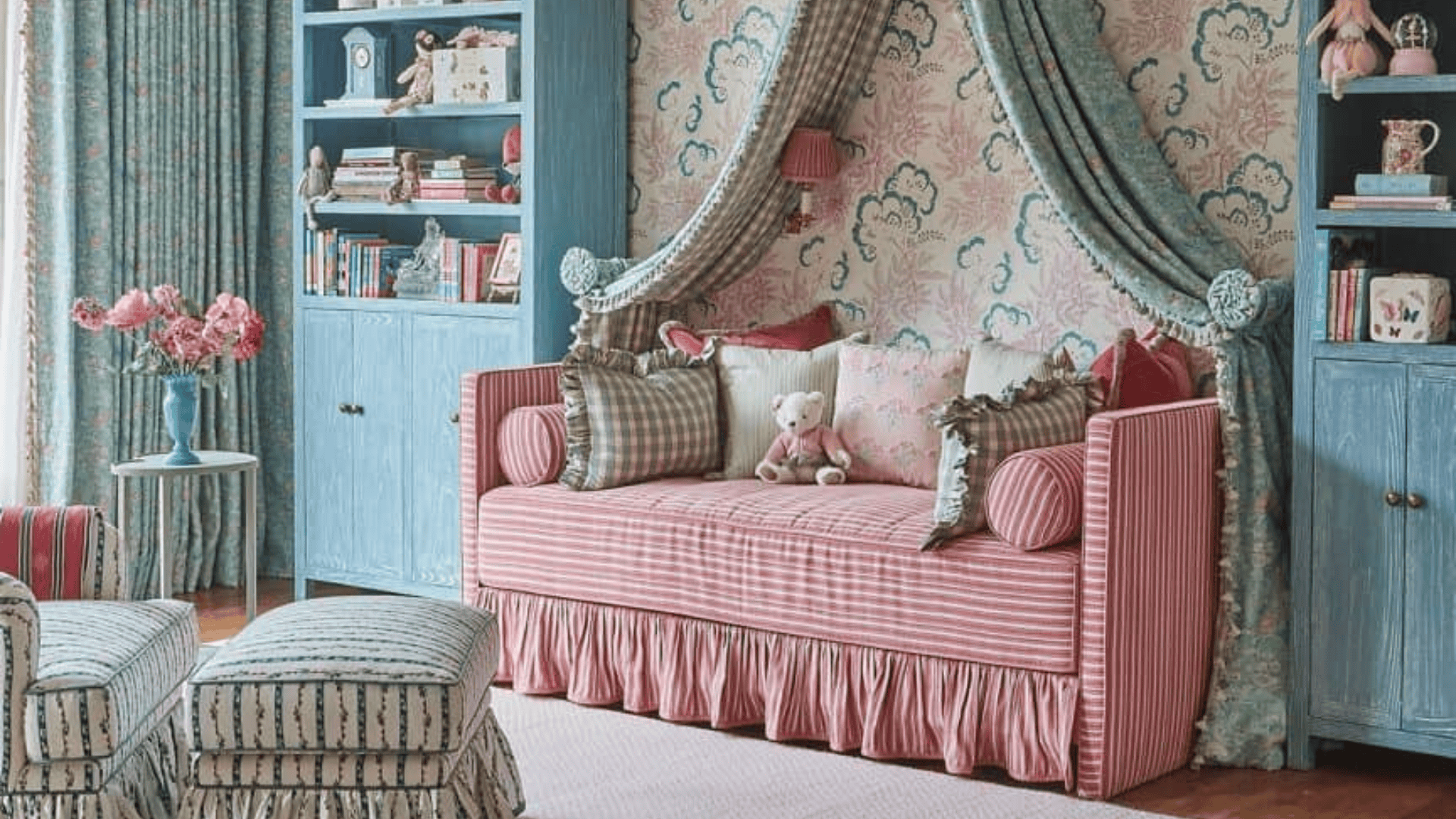 Crafting Memories: 30 Baby Girl Room Ideas