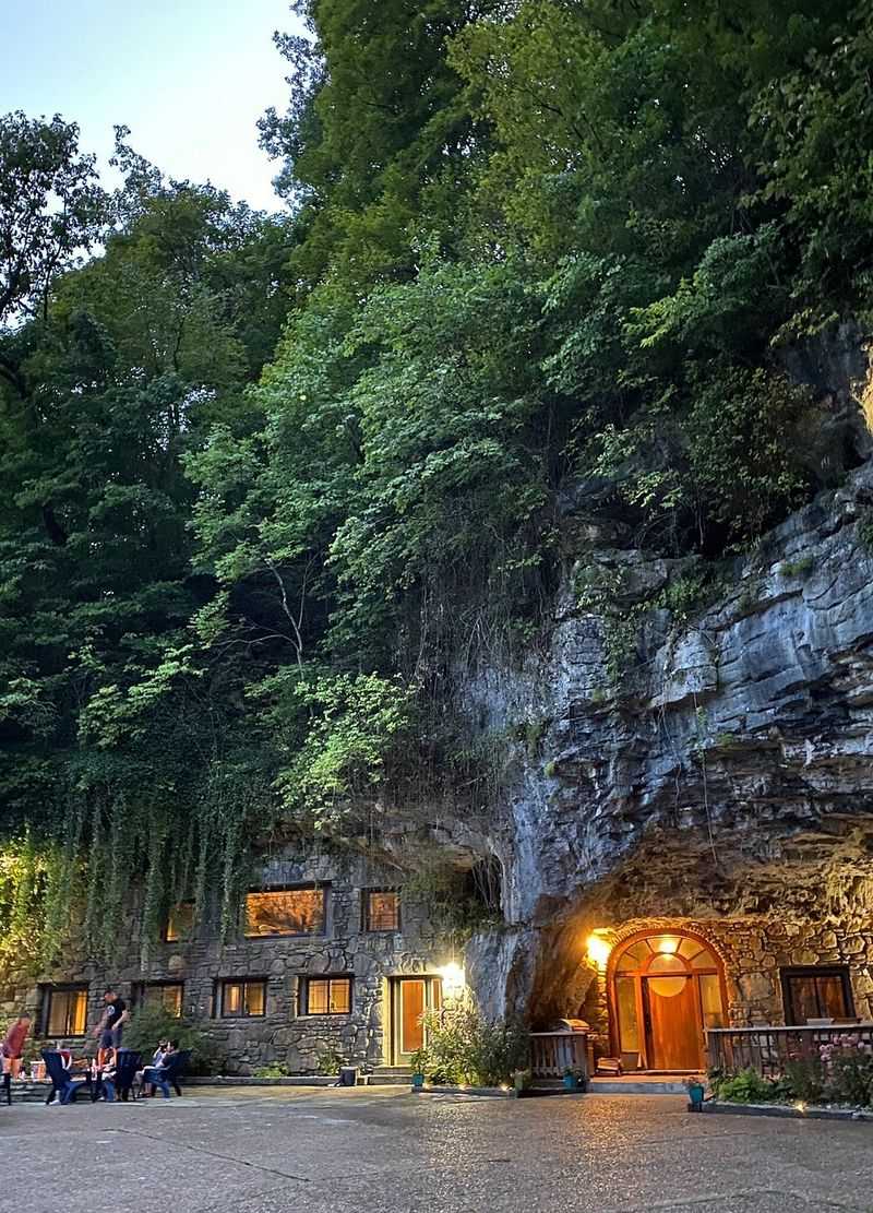 Beckham Creek Cave, Arkansas, USA