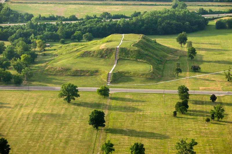 Cahokia Mounds