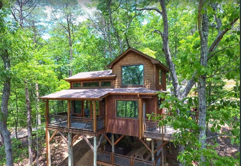 Canopy Blue Luxury Treehouse, Georgia