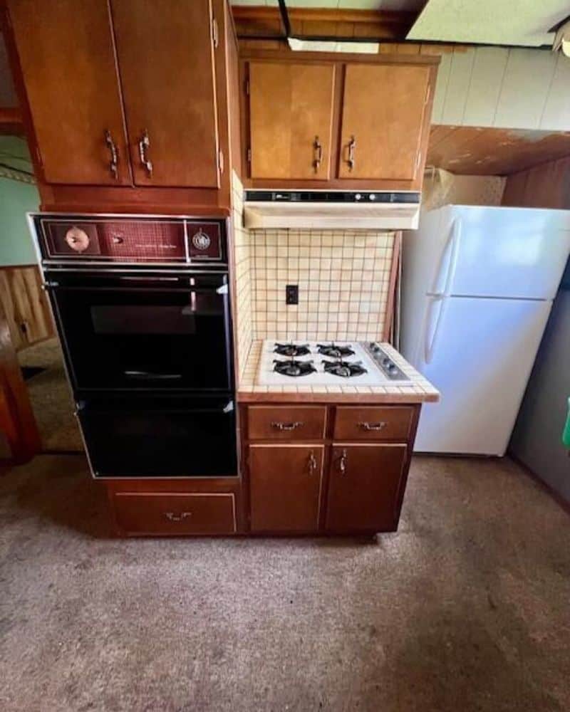 Carpeted Kitchens (Who Thought This Was a Good Idea?)