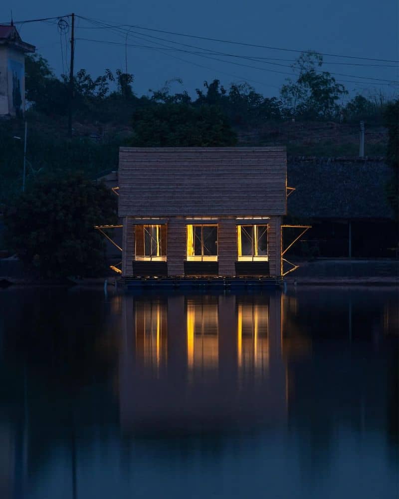 Historical Houseboat