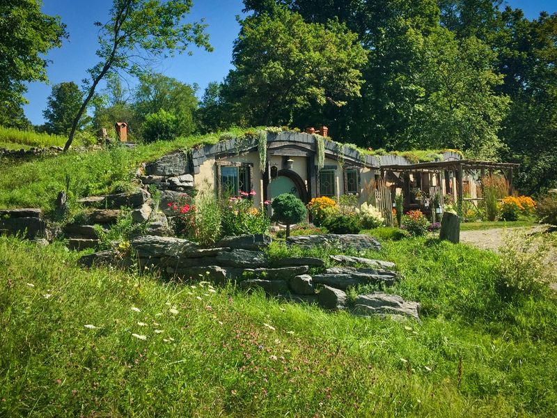 Hobbit House in Vermont, United States