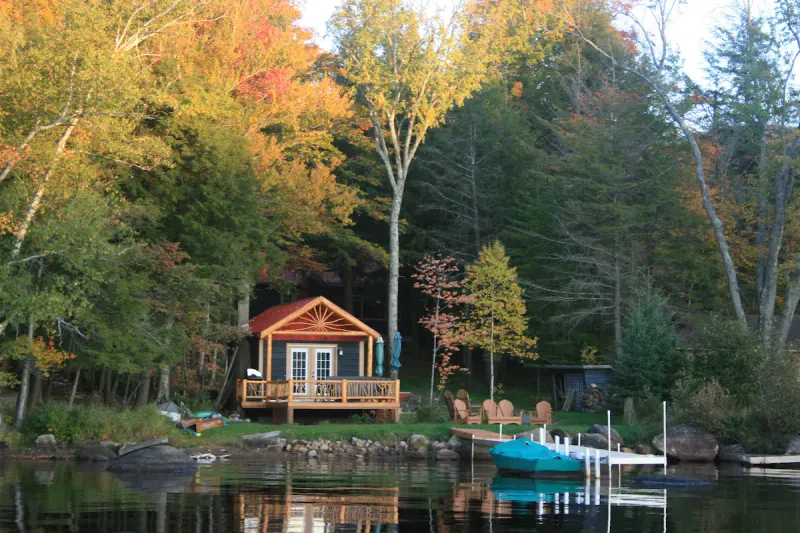 Lakefront Cottage in the Adirondacks