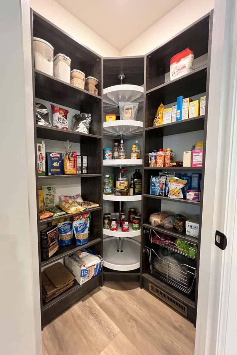 Lazy Susan Corner Pantry