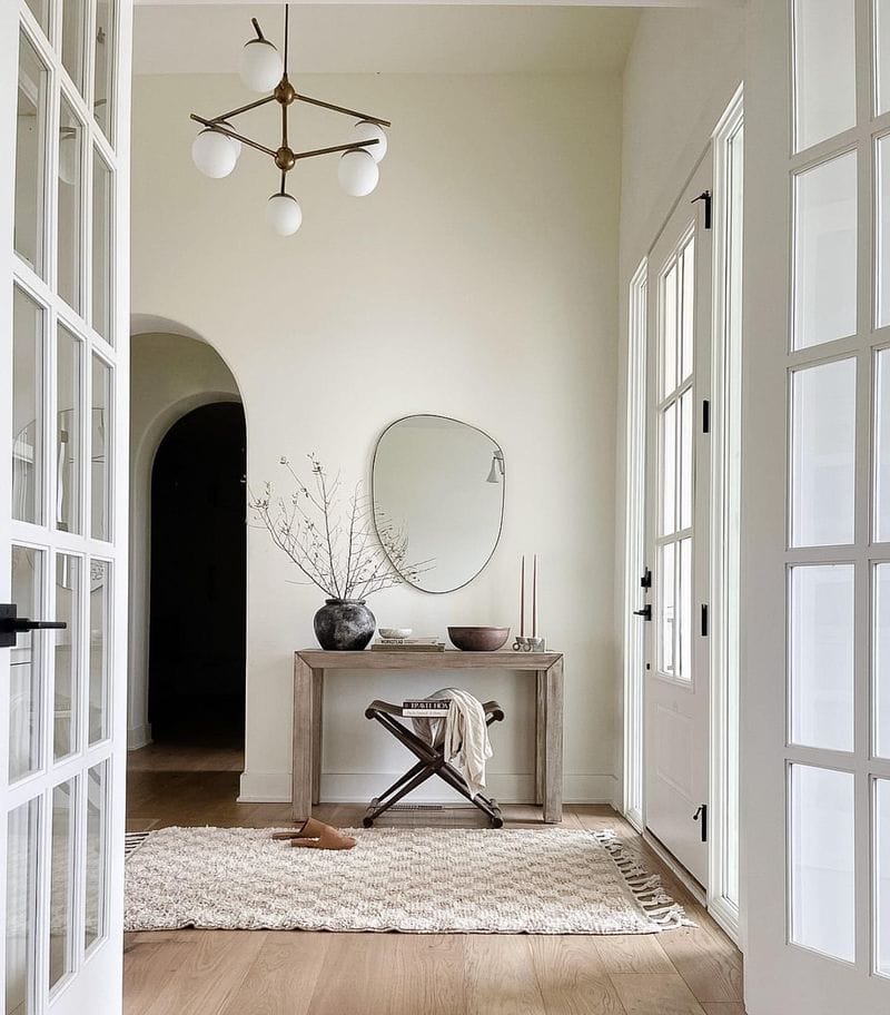 Sleek Scandinavian Entryway