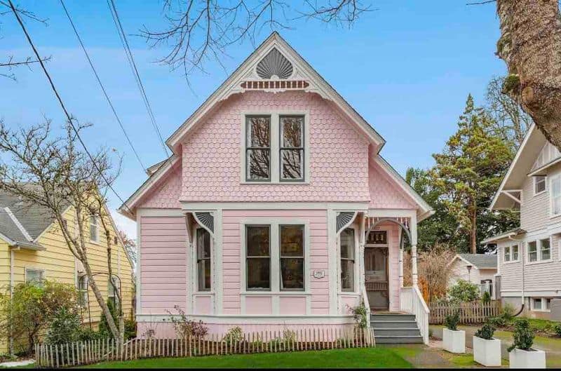 Victorian Charm Cottage