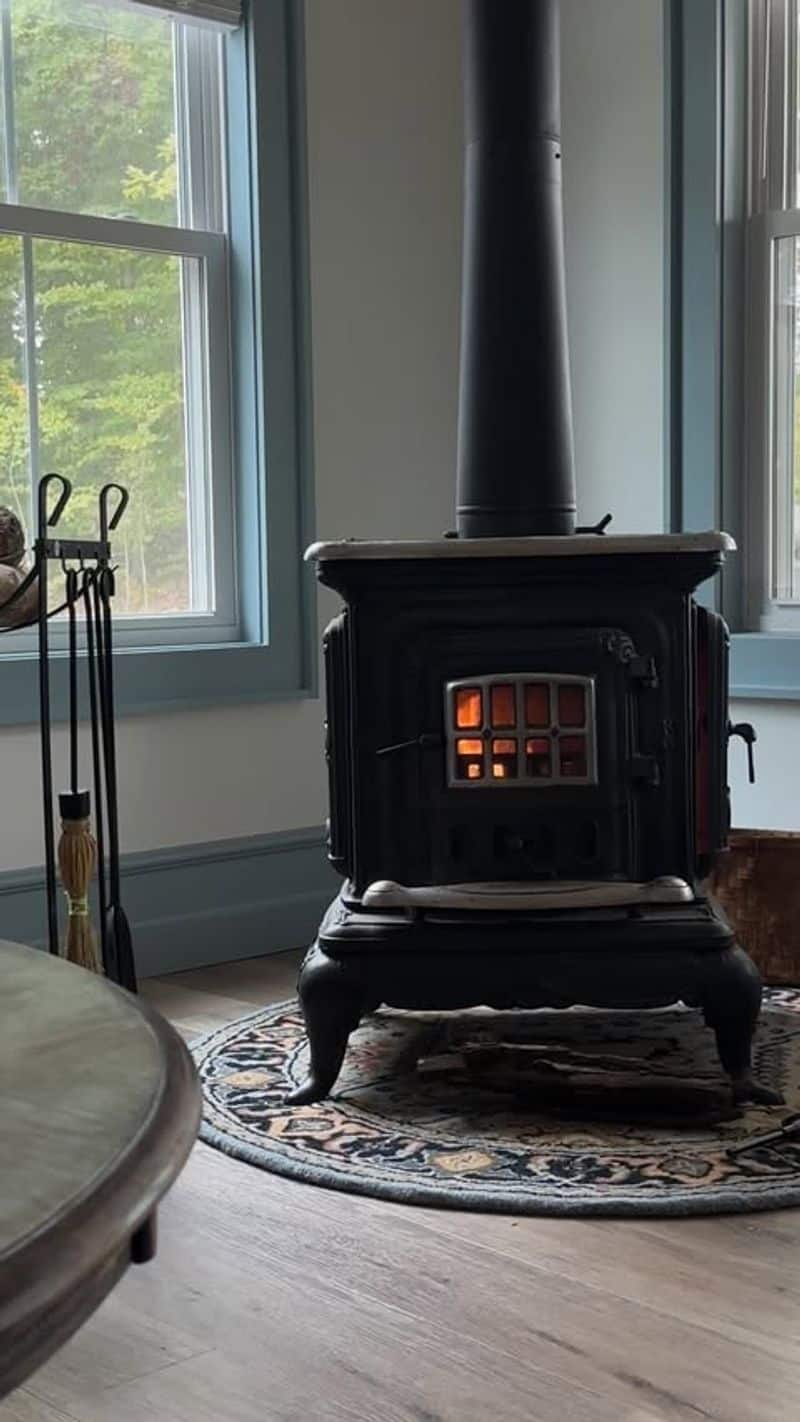 Victorian Parlor Stove