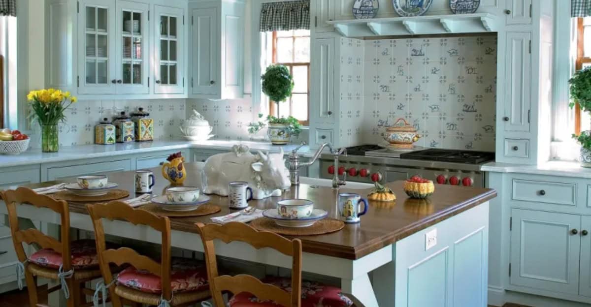 10 Colonial Kitchen Ideas For Timeless Charm And Elegance