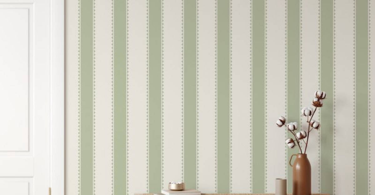 10 Ways To Incorporate Striped Wallpaper To Your Home