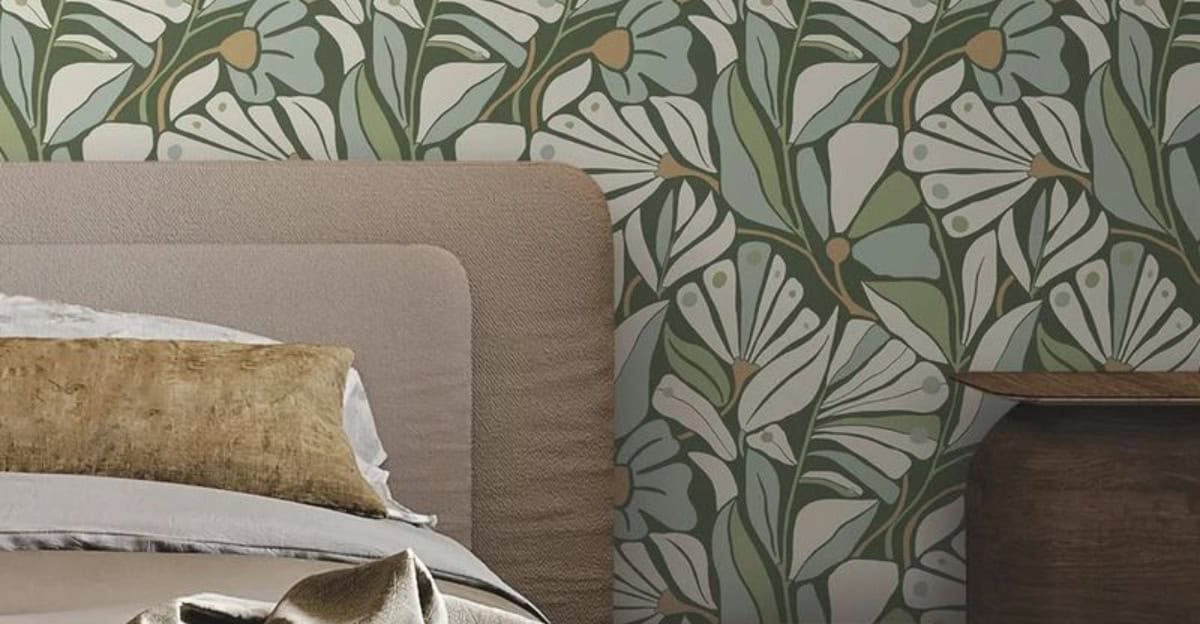 11 Wallpaper Trends for 2025 That Your Mom Will Definitely Steal