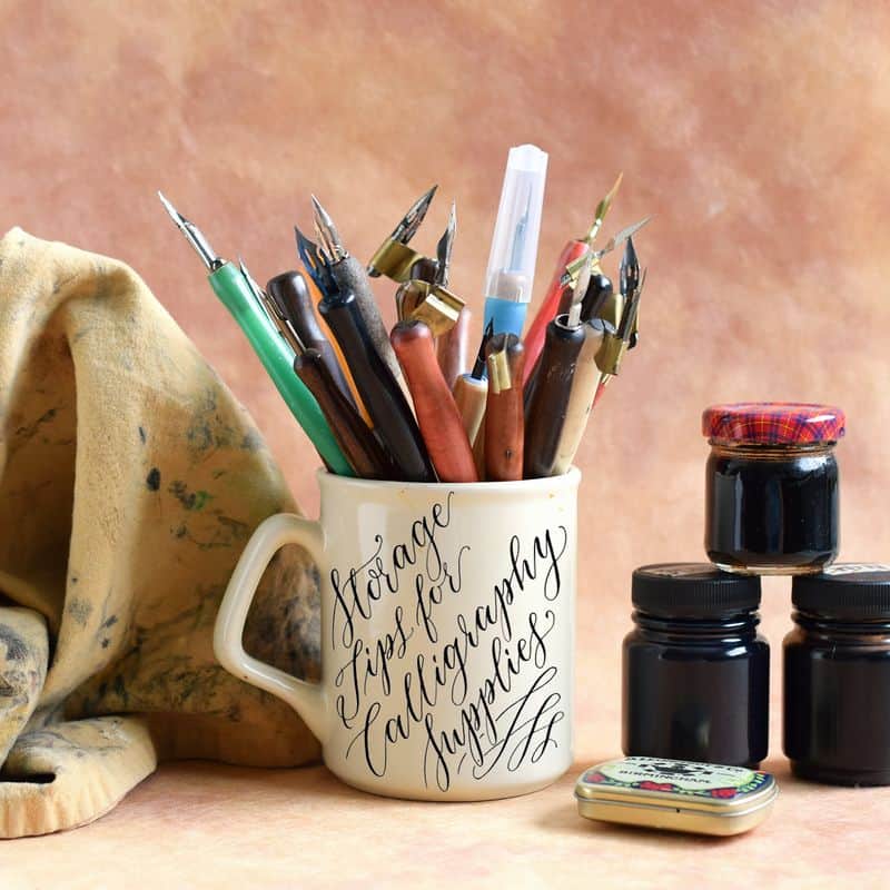 Art Supplies Holder