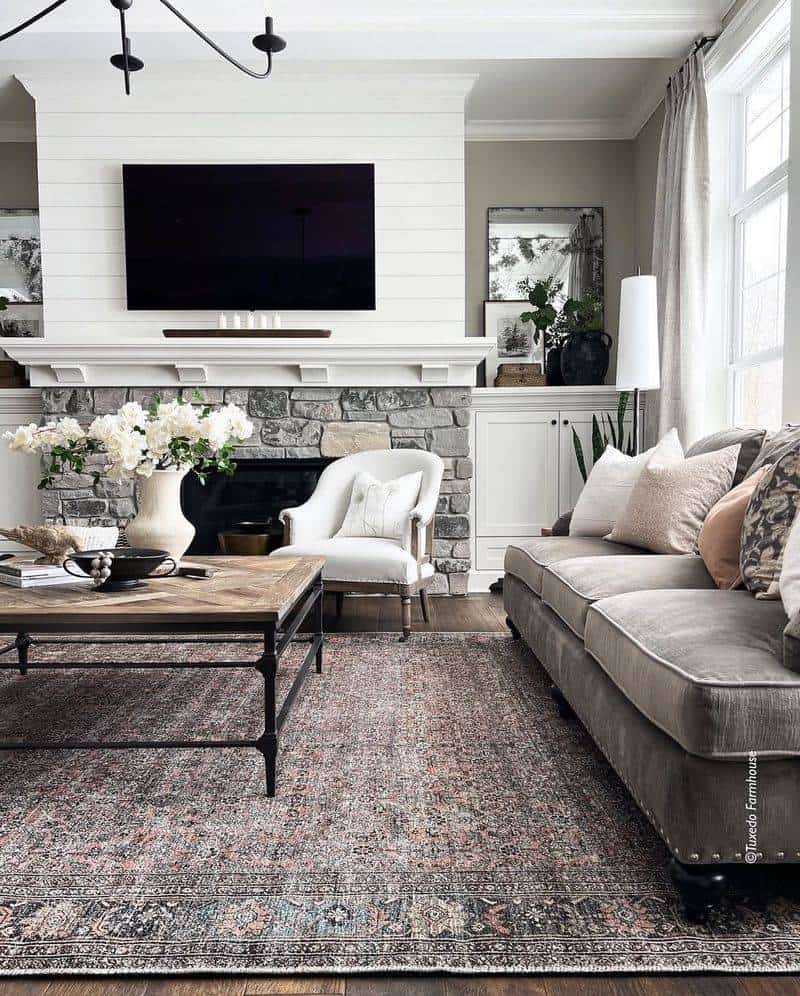Ash Gray Oasis