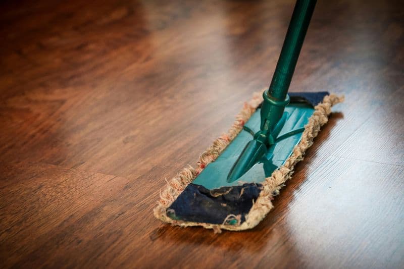 Beeswax for Floor Shine