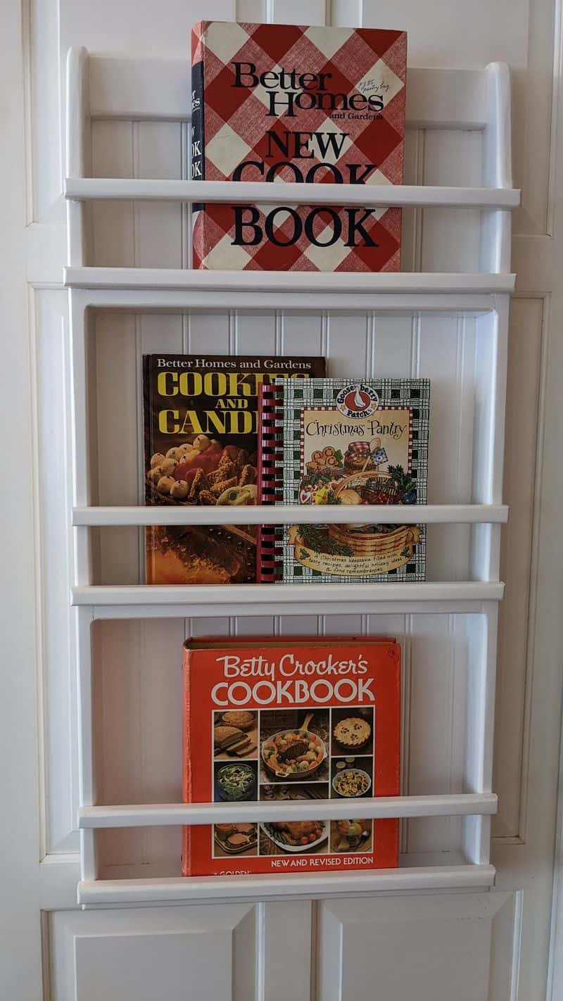 Bookshelf Nook