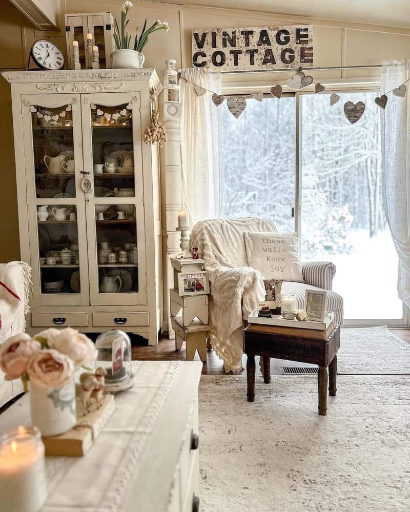 Charming Mix of Old and New