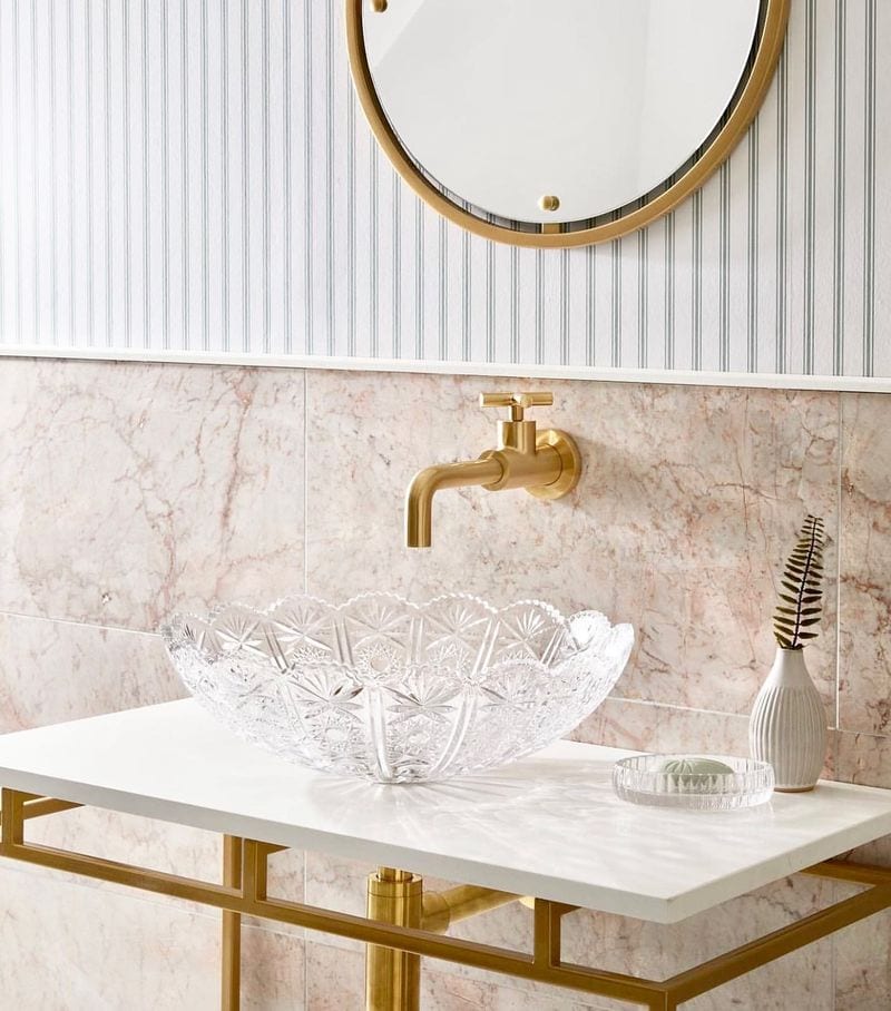 Chic Bathroom Decor