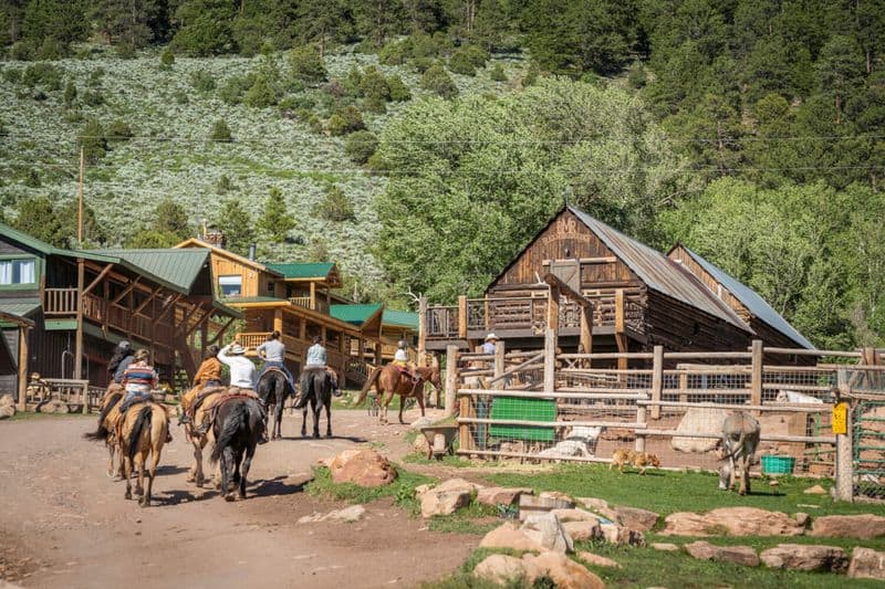 Dude Ranch, Colorado