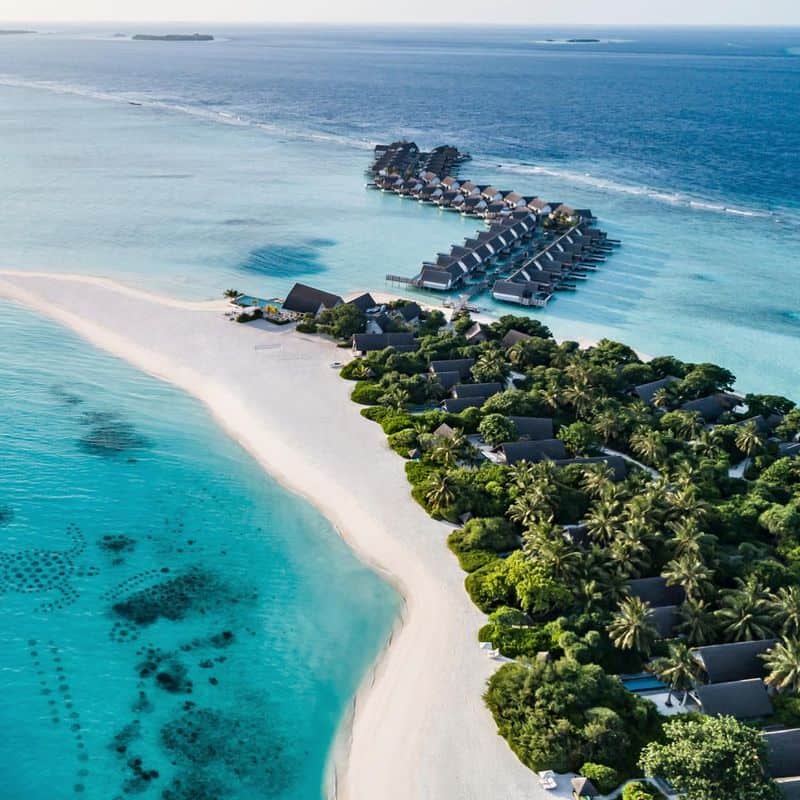 Four Seasons Resort Maldives at Landaa Giraavaru