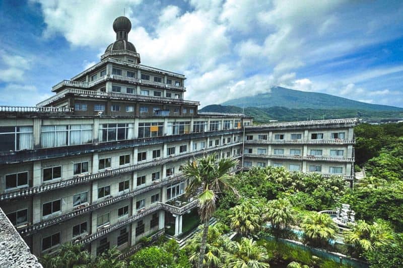 Hachijo Royal Hotel, Japan