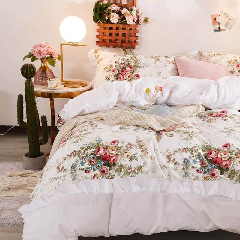 Layered Bedding Styles