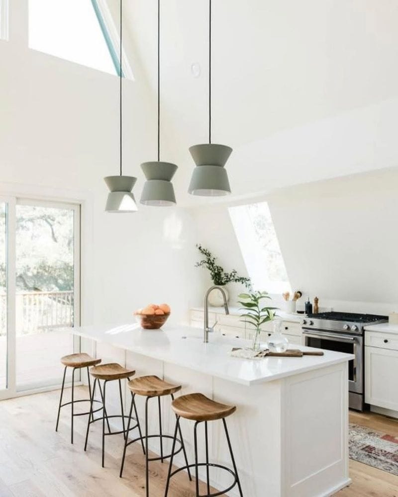 Light and Air Take Center Stage