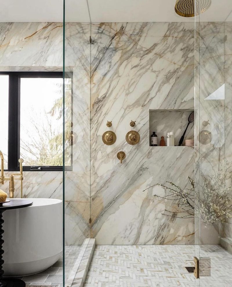 Luxurious Gold Accented Marble