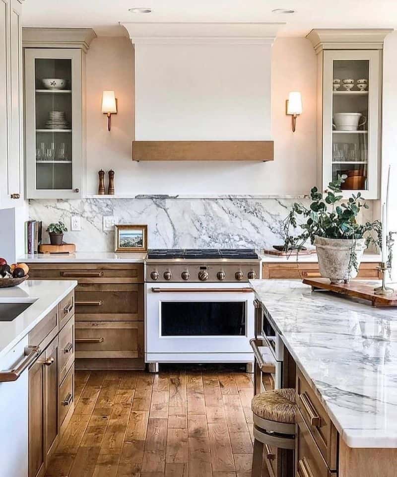 Matching Countertop and Backsplash