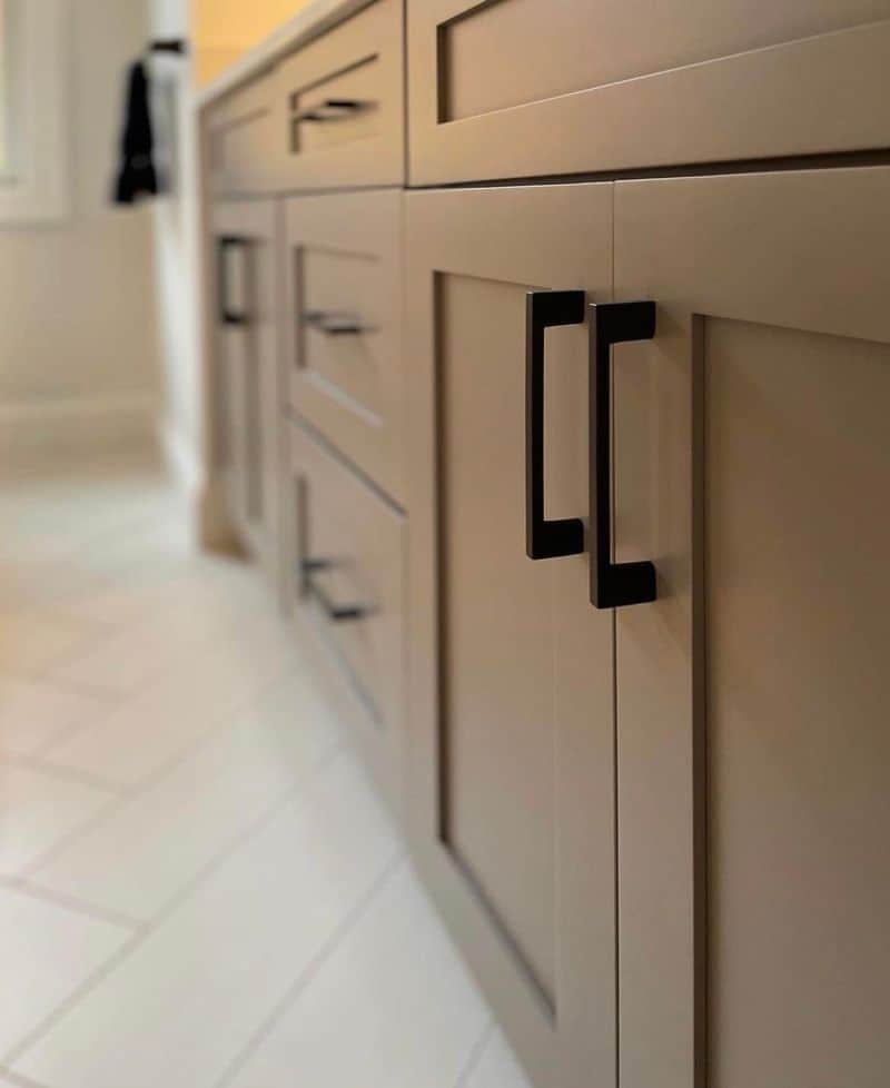 Matte Black Drawer Pulls