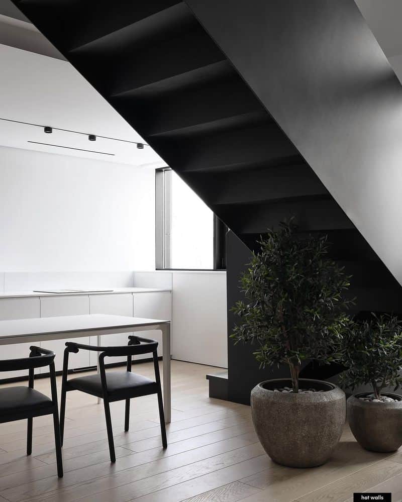 Minimalism’s Bold Declaration