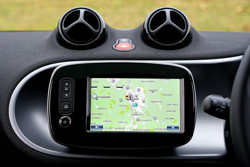 Navigation and Connectivity