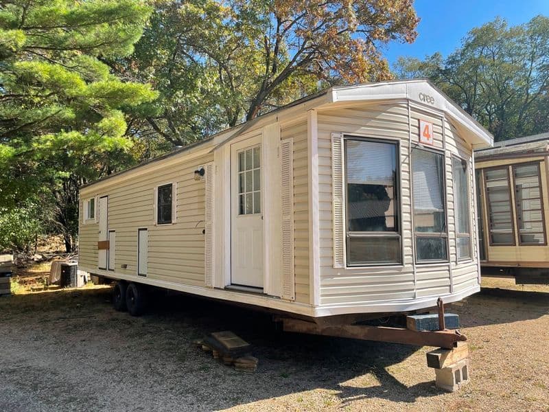 Older Mobile Homes