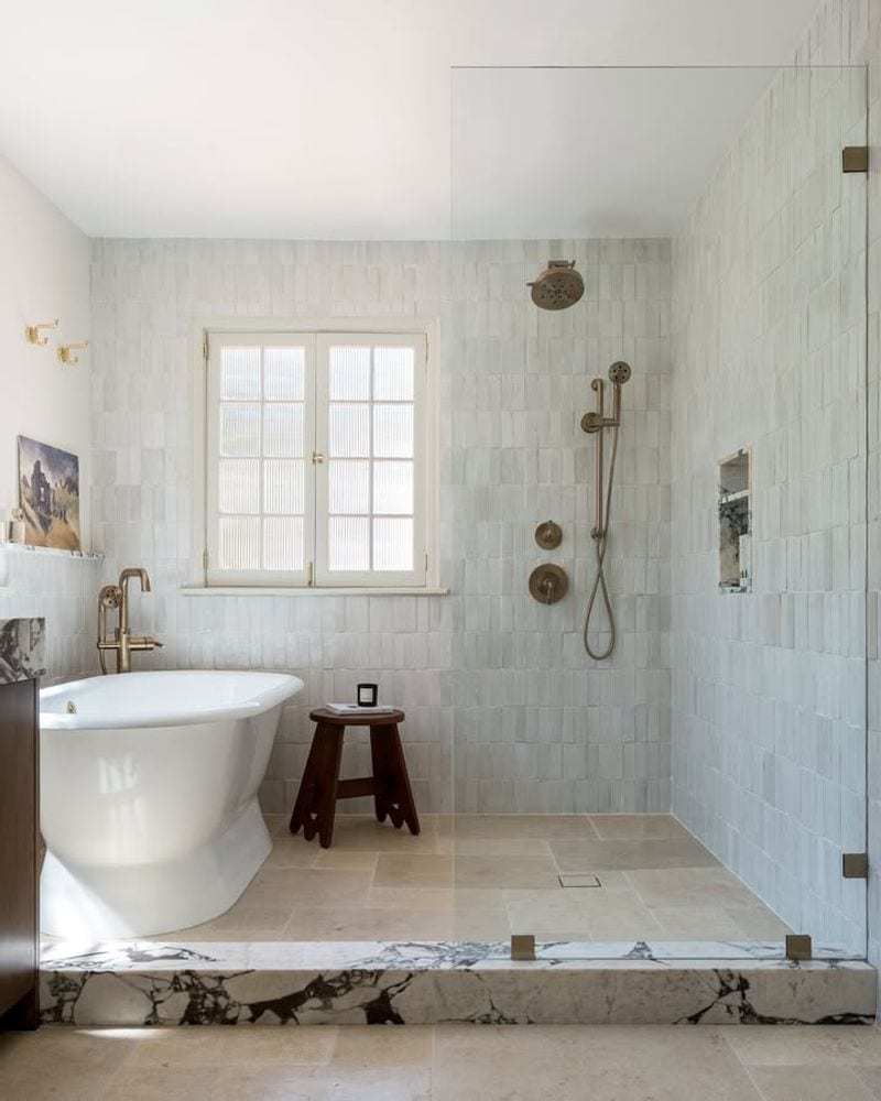 Open-Concept Showers