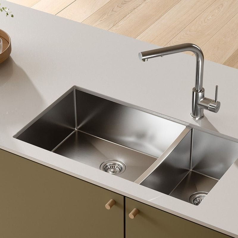 Sleek Stainless Steel Basin