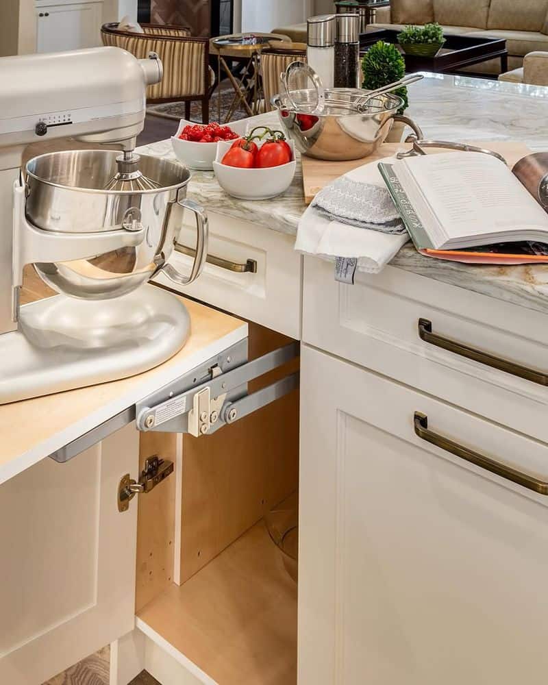 Smart Kitchens, Smarter Storage