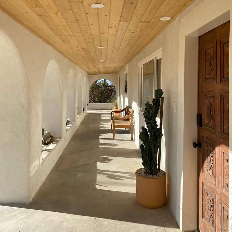 Stucco Archways