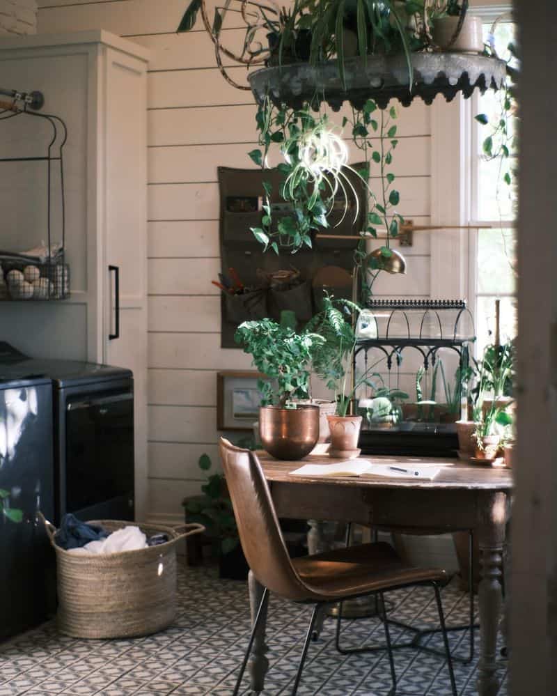 The Efficient Laundry Room