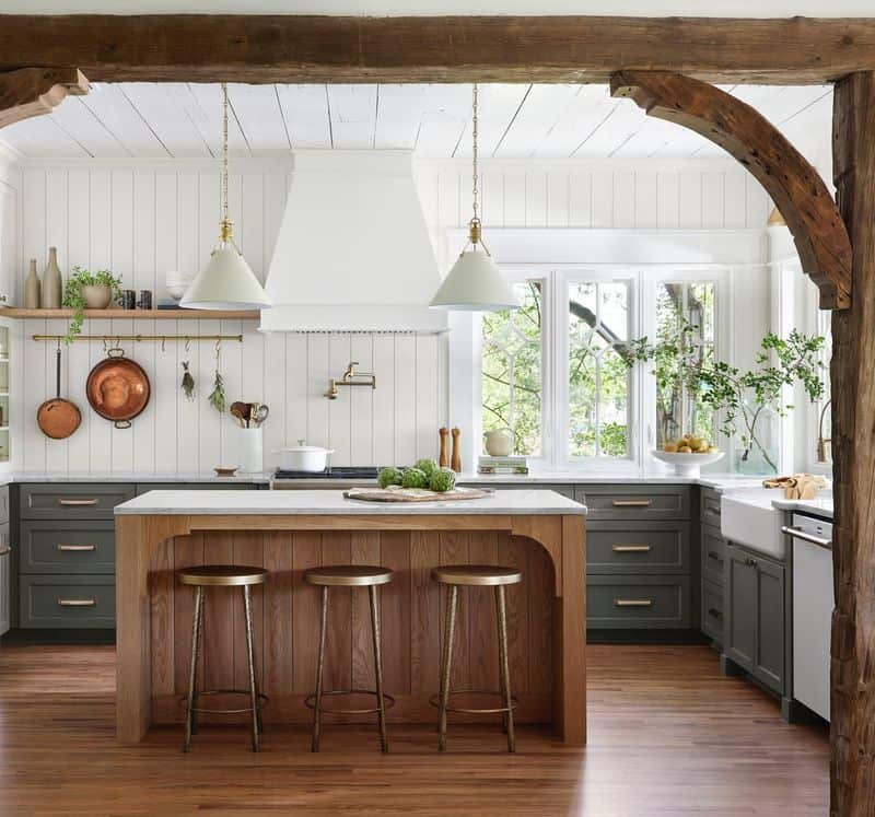 The Farmhouse Kitchen