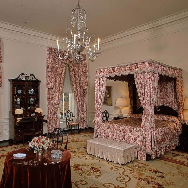 The Queen’s Bedroom, England