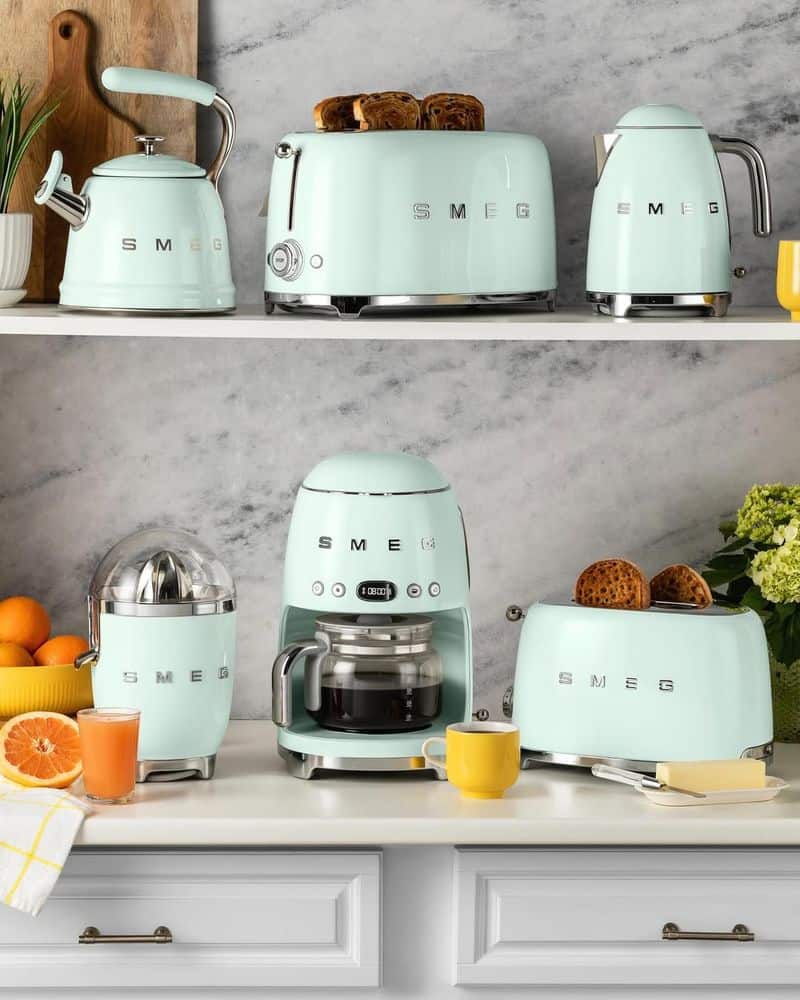 Tons of Small Appliances