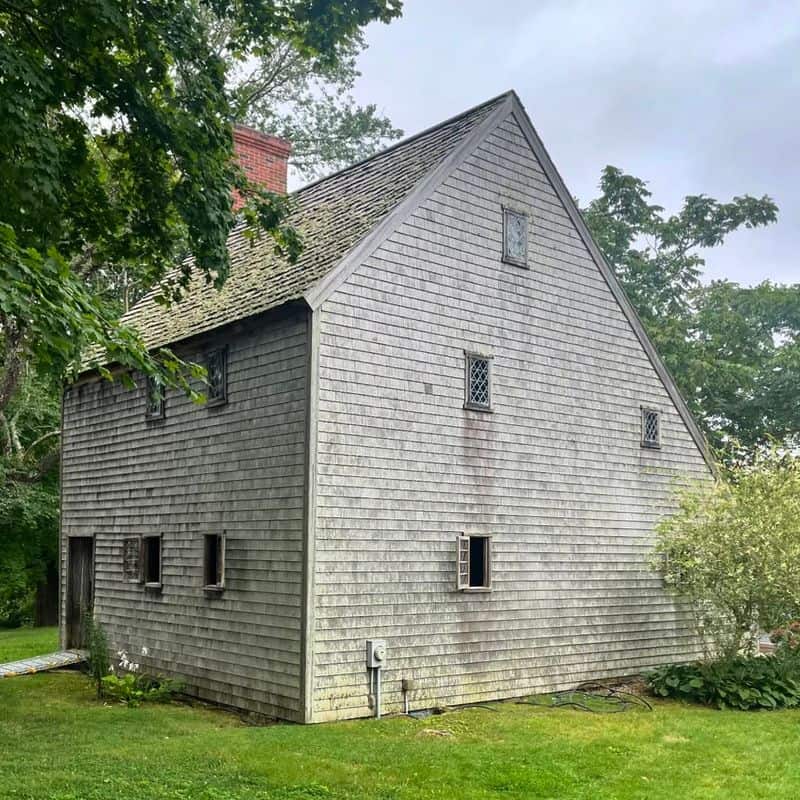 Two Stories In the Front