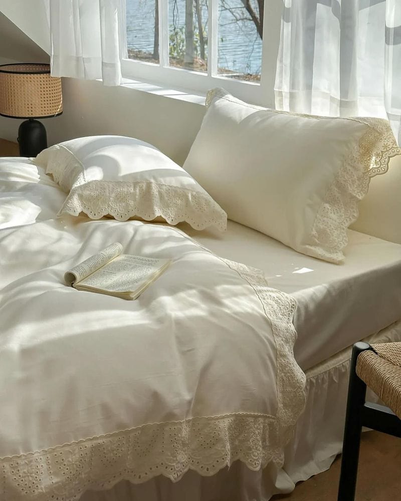 Velvet and Lace Bedding