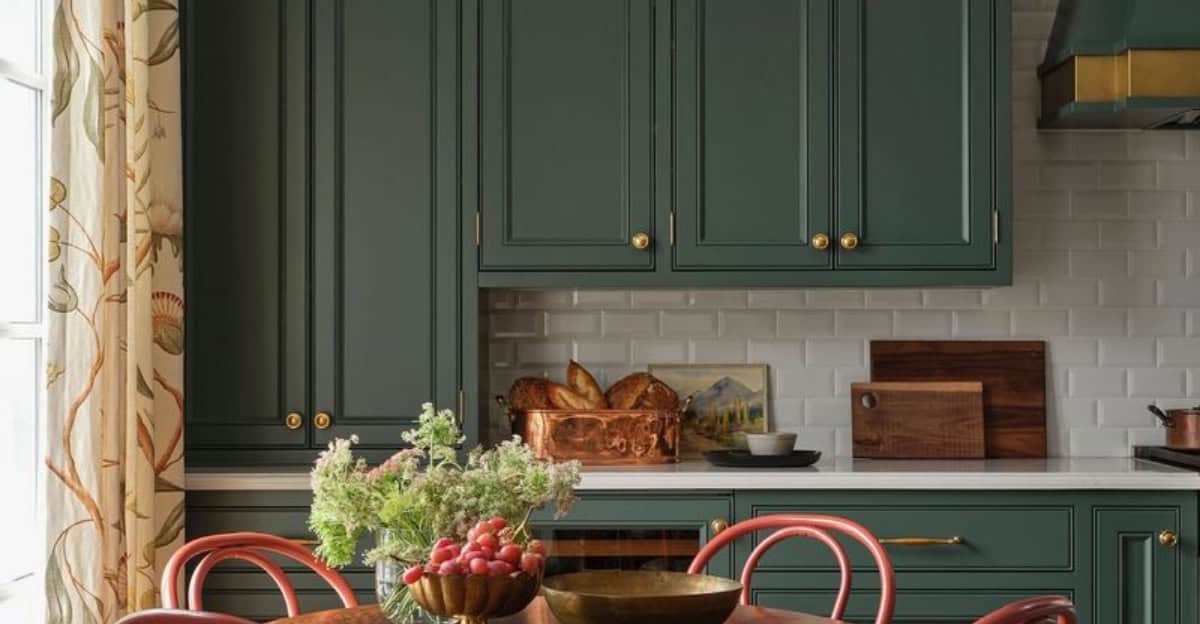 8 Surprising Ways Green Cabinets Steal the Show in Every Kitchen Style