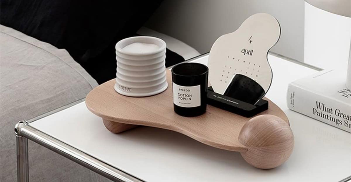 6 Items Professional Organizers Keep On Their Nightstands For A Clean Bedroom Look