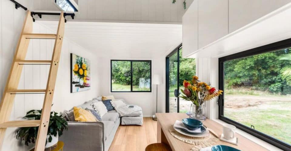 View of 8 Tiny House Living Rooms Designed for Maximum Comfort – DecoFond