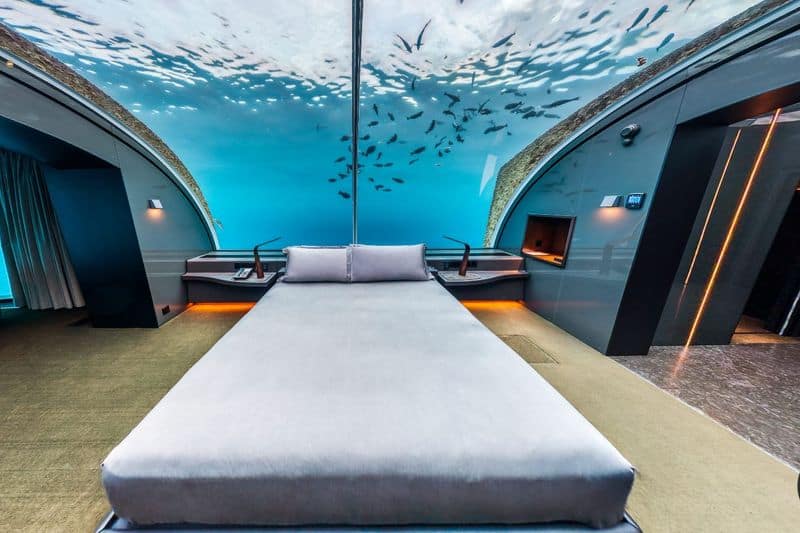 Underwater Fantasy Room
